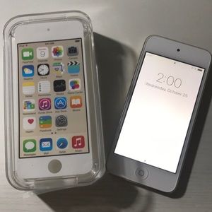 Like New 6th Generation IPod Touch